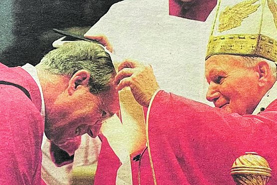 1996 erhielt der Wiener Erzbischof Christoph Schönborn das Pallium.
