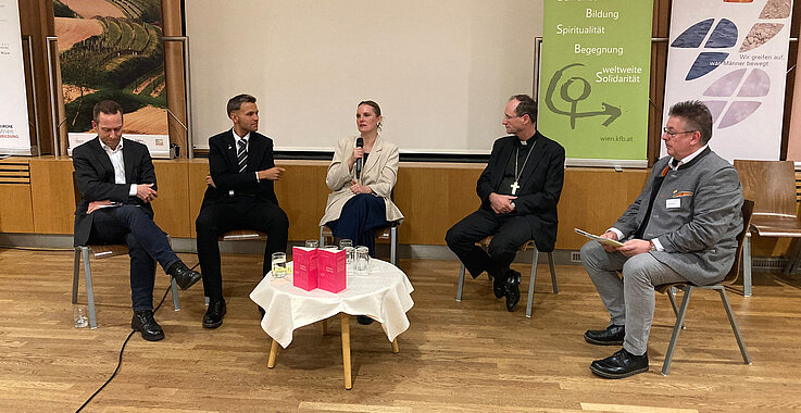 Podiumsdiskussion bei der 36. Weinviertelakademie KW11/2025