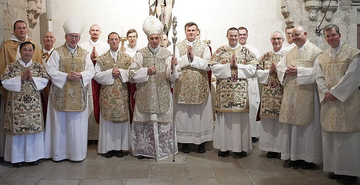 Zwei Neupriester im Stift Heiligenkreuz KW41/2024