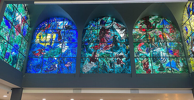 Buntglasfenster von Marc Chagall