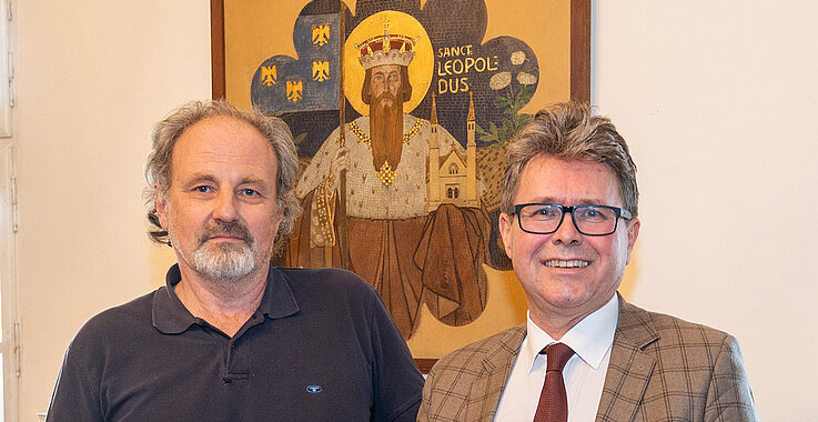 Bundesminister Martin Polaschek besuchte das Archiv des Stiftes Klosterneuburg