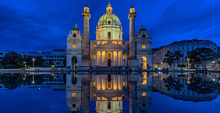 Die Podiumsdiskussion fand in der Karlskirche in Wien statt. 